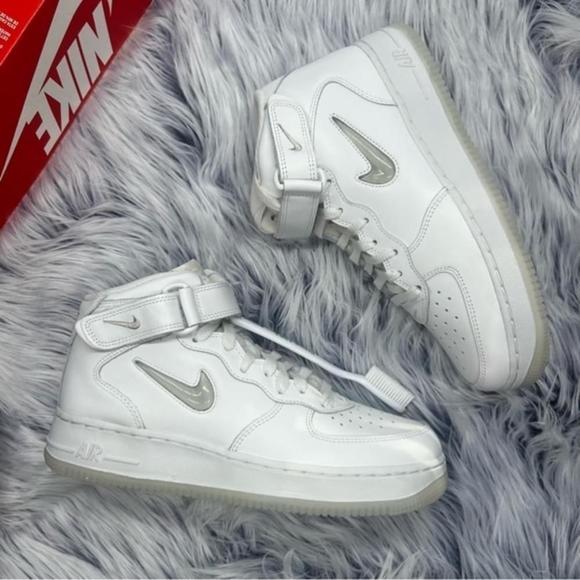 Nike Air Force 1 Mid '07 - Picture 3 of 5